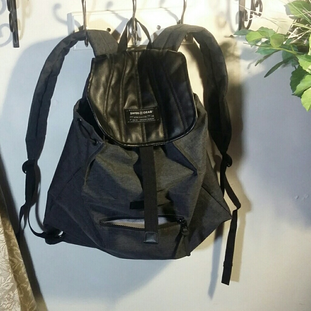 Grey Swiss Gear City BackPack NWOT